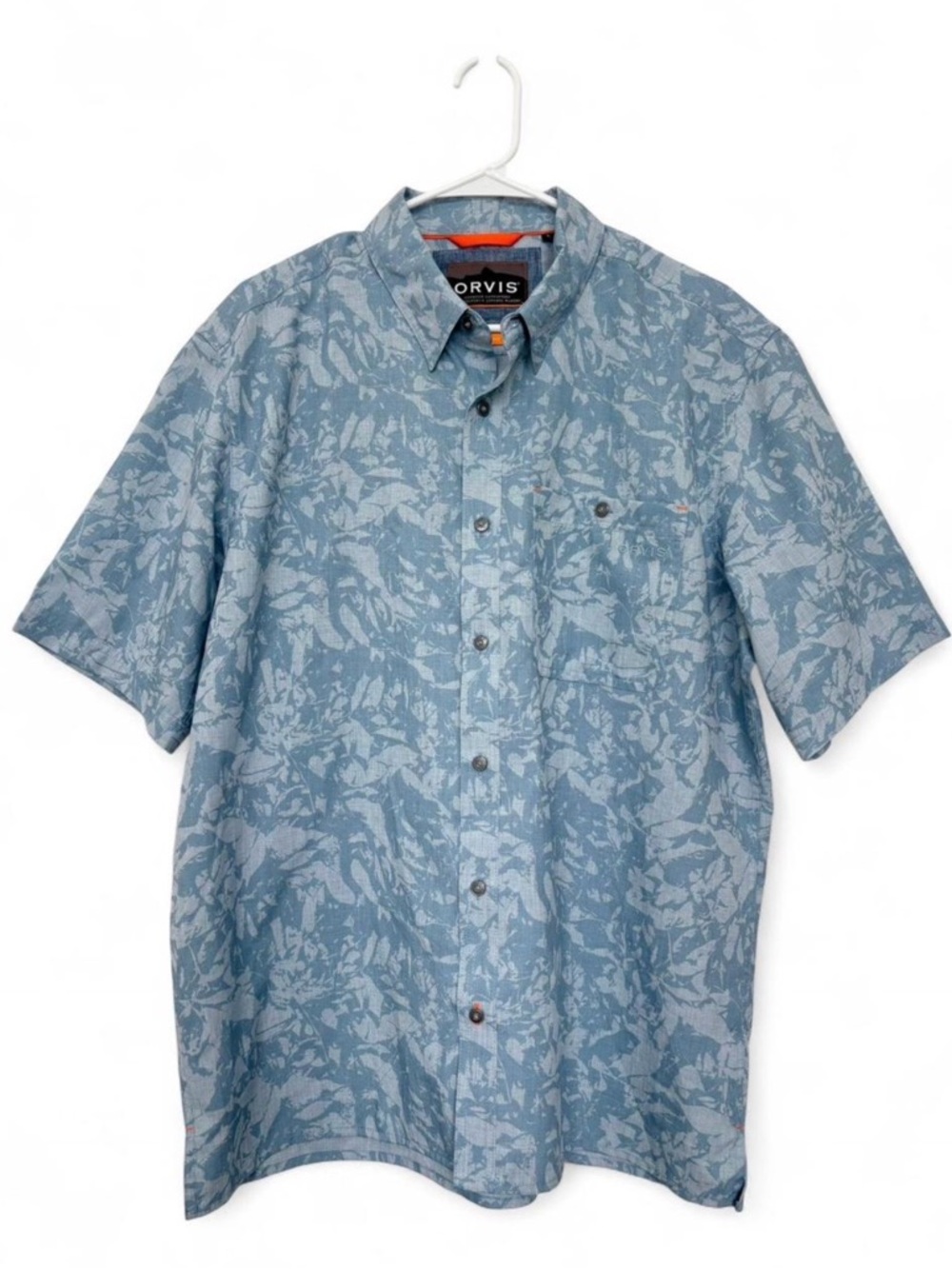 NWOT Orvis Tech Chambray Printed Short Sleeve Shirt Large Button Down Quick Dry